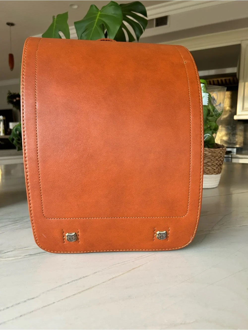 Japanese Randoseru Backpack – Classic Brown Vintage Style. Rich Cognac Brown.